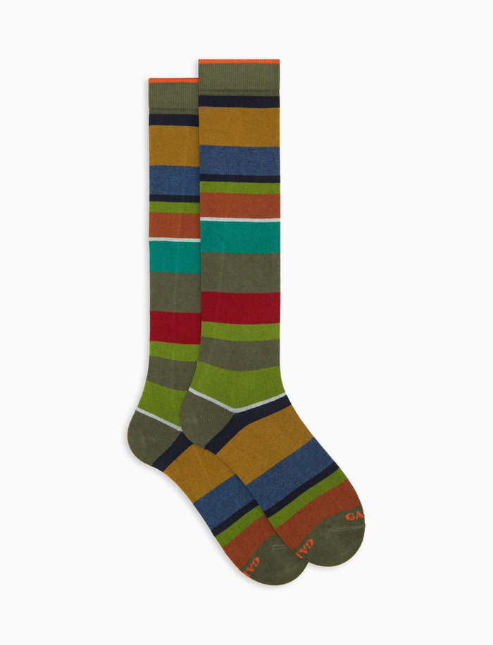 Calze lunghe donna cotone e cashmere verdi righe multicolor macro