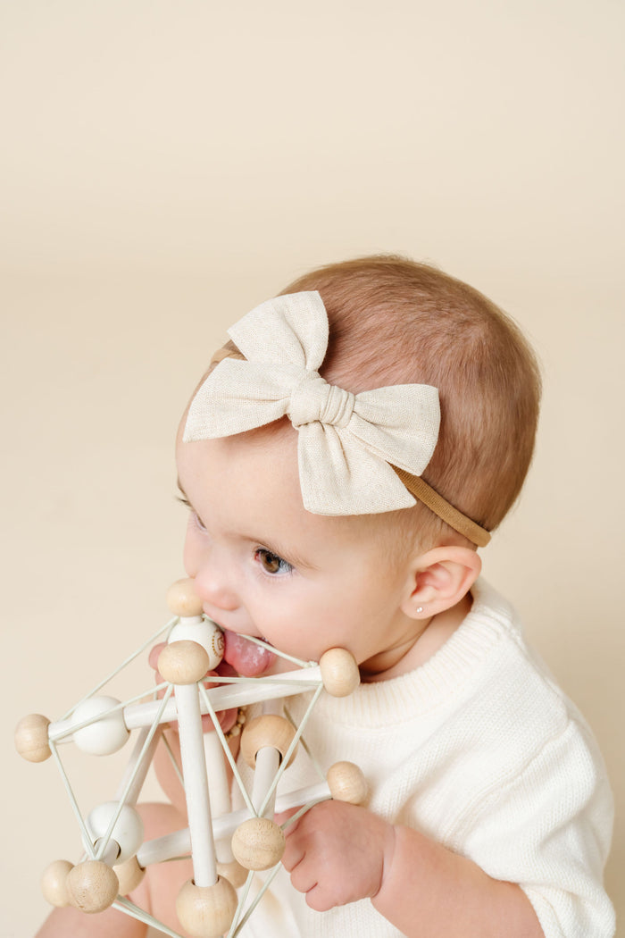 Classic Bow - Sand