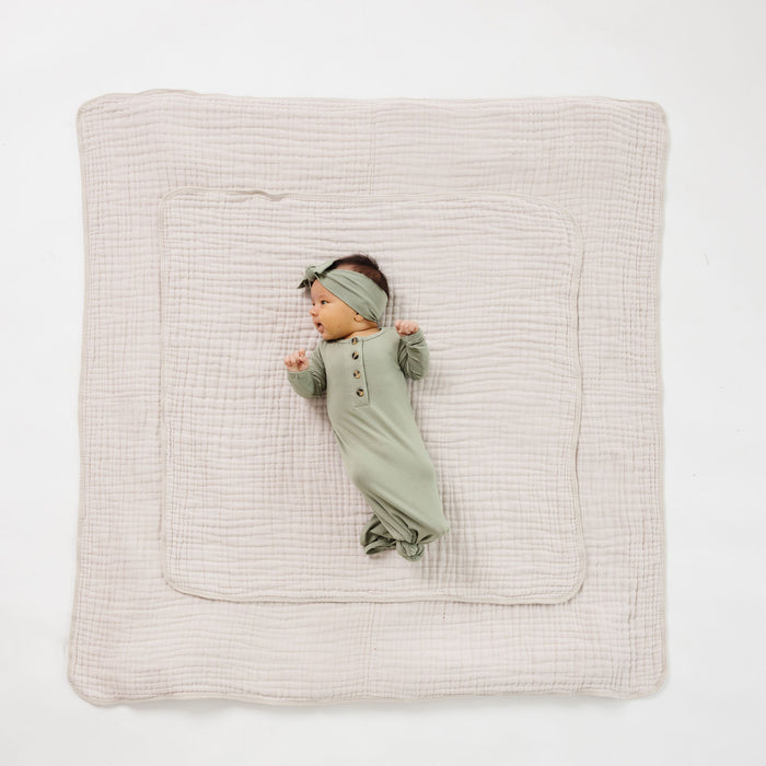 Cloud Muslin™ Quilt - Grey - Large Size Only