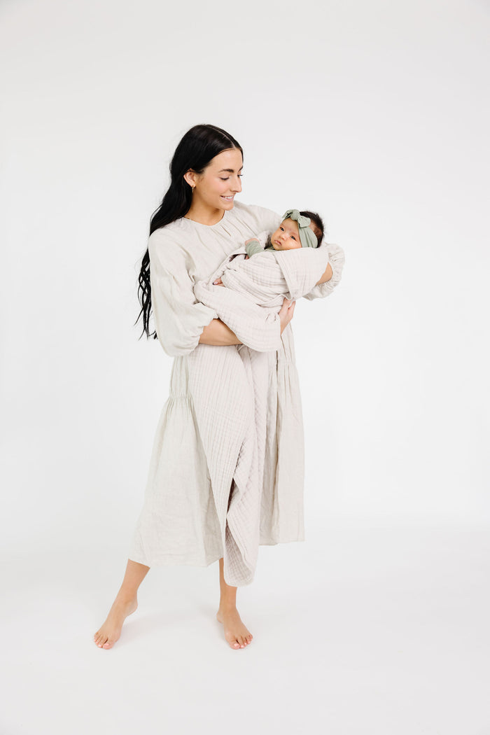 Cloud Muslin™ Quilt - Grey - Large Size Only