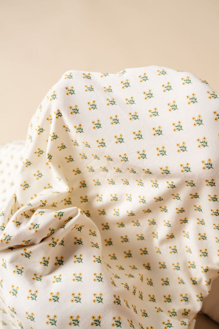 Della Zipper Footies