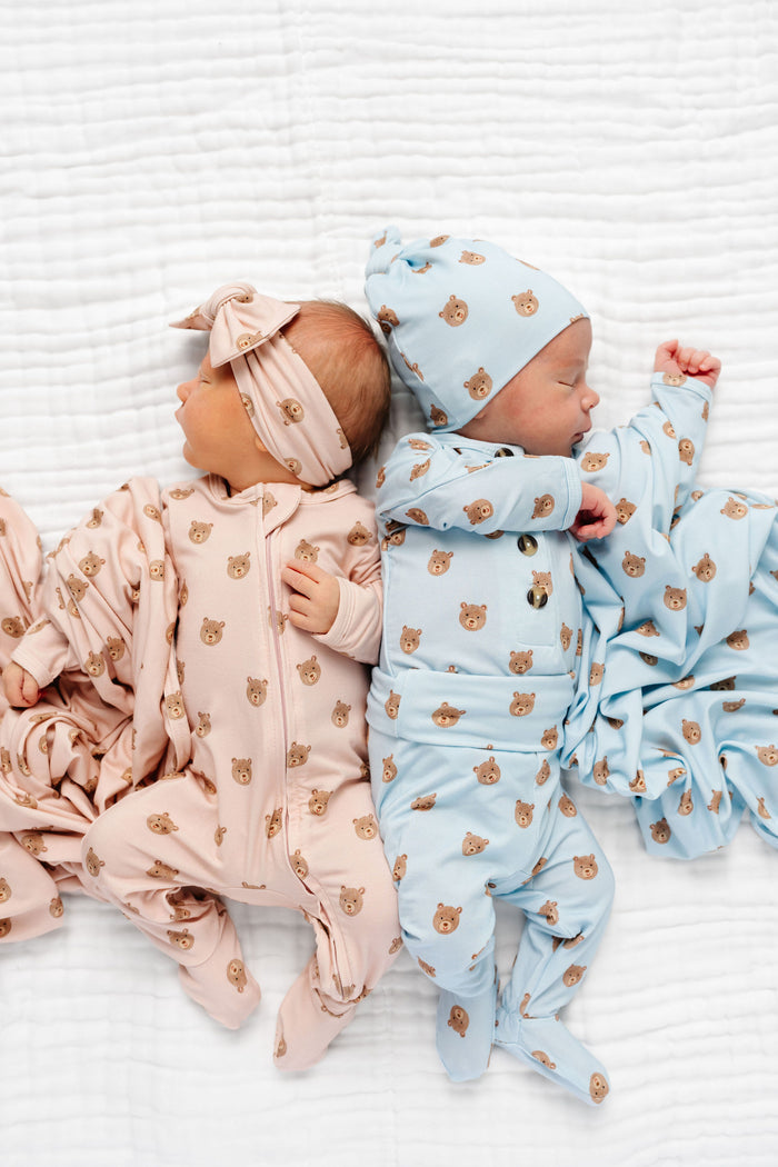 Honey Zipper Footies