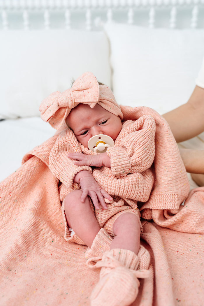 Knit Blanket - Petal Speckle