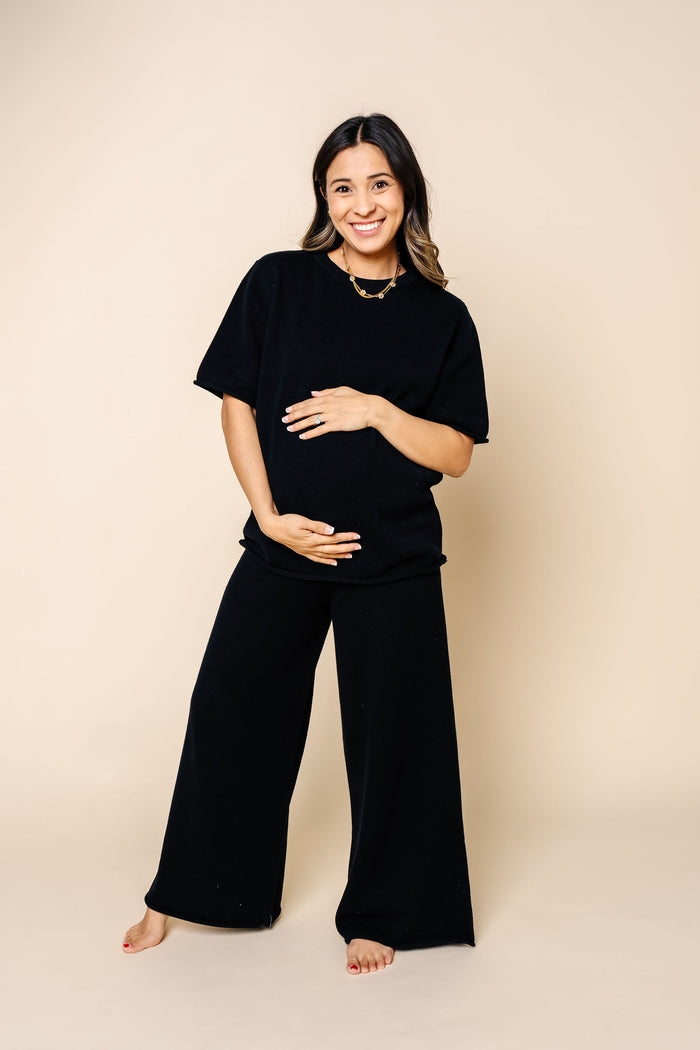 Knit Women's Short Sleeve Tee - Black