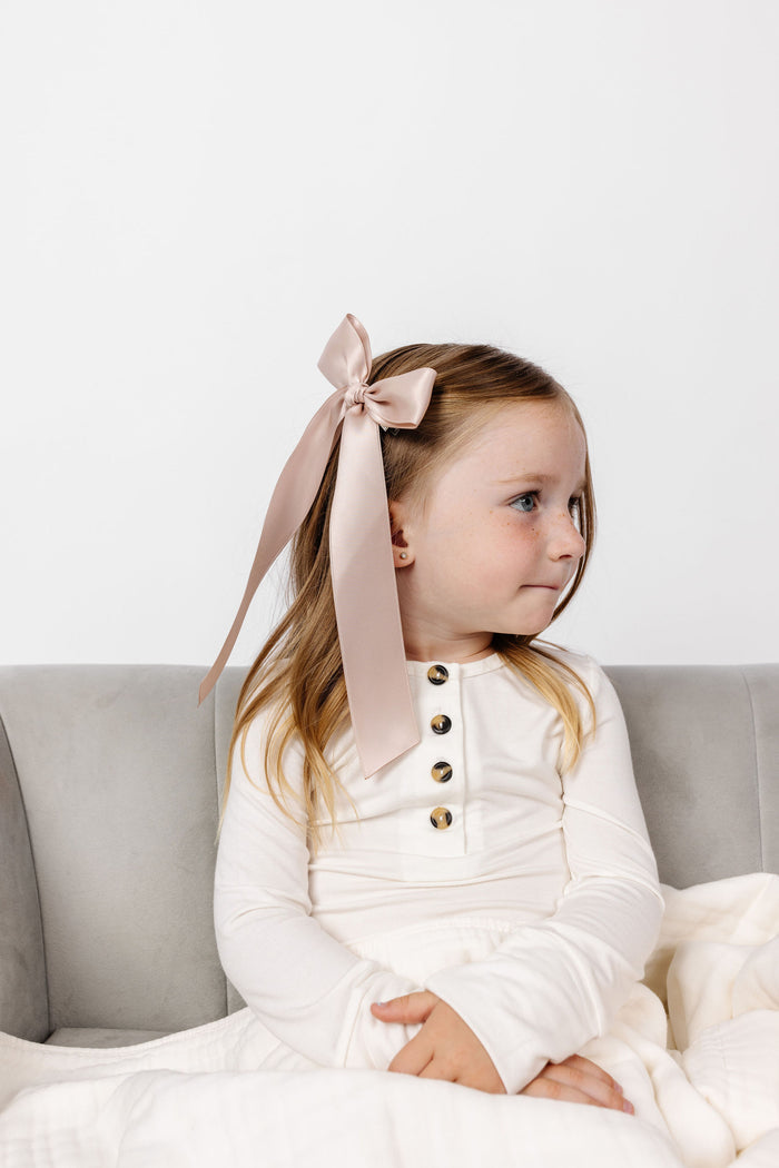 Satin Bow - Primrose Sash Clip