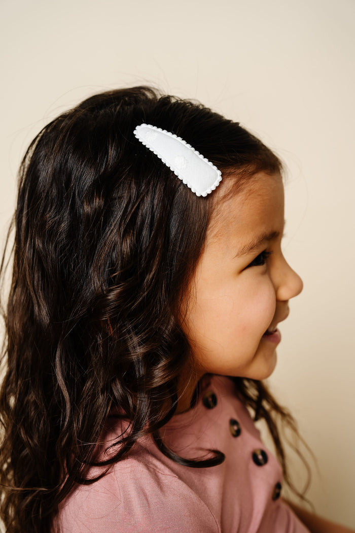 Scallop Snap Pack - White Floral