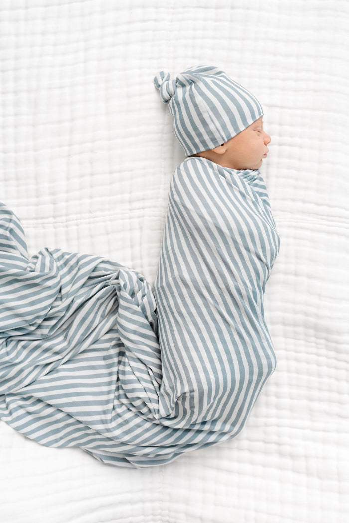 Tatum Newborn Hat Bundle (Gown)
