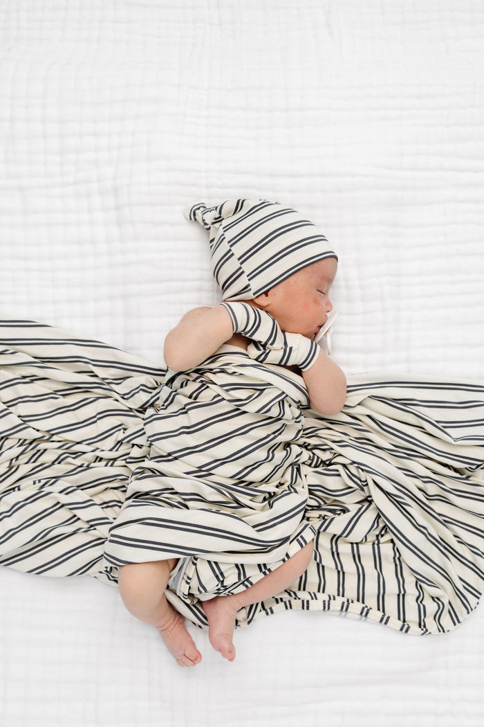 Vinnie Newborn Hat Bundle