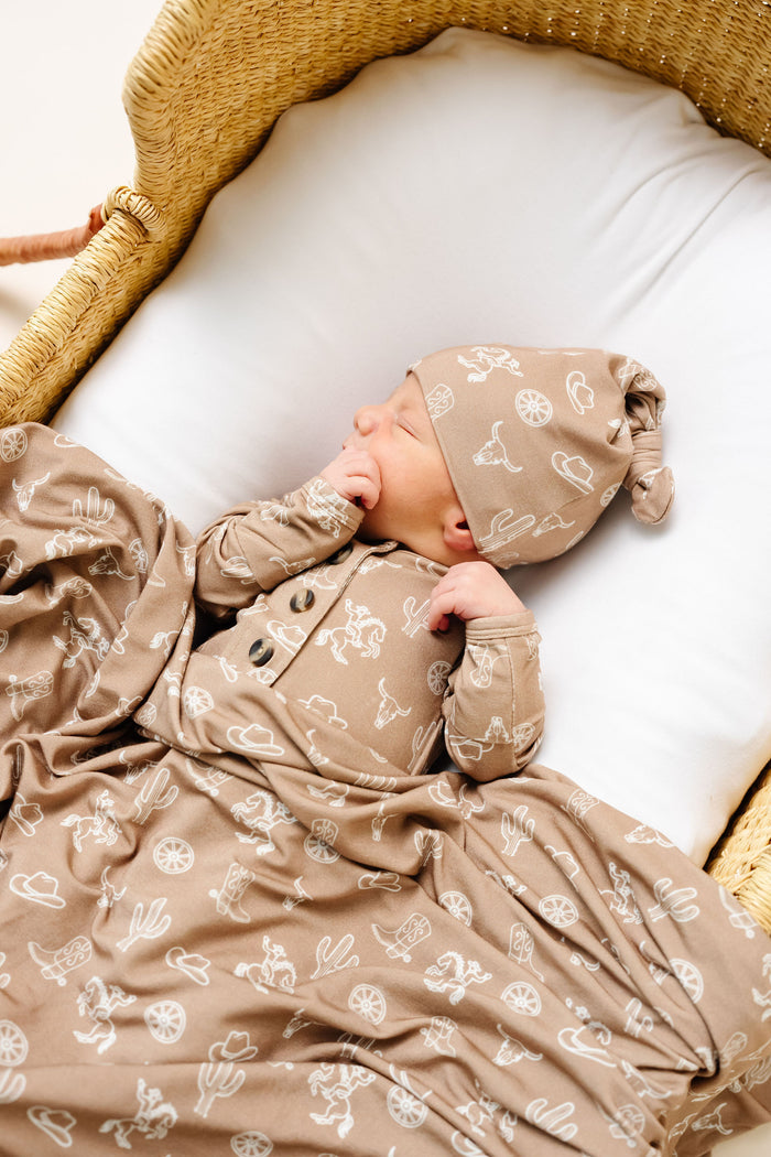 Wyatt Newborn Hat Bundle (Gown)