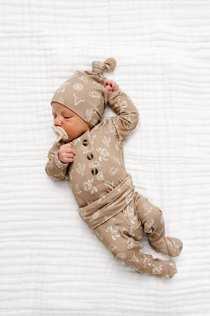 Wyatt Newborn Hat Bundle (Top + Bottom)